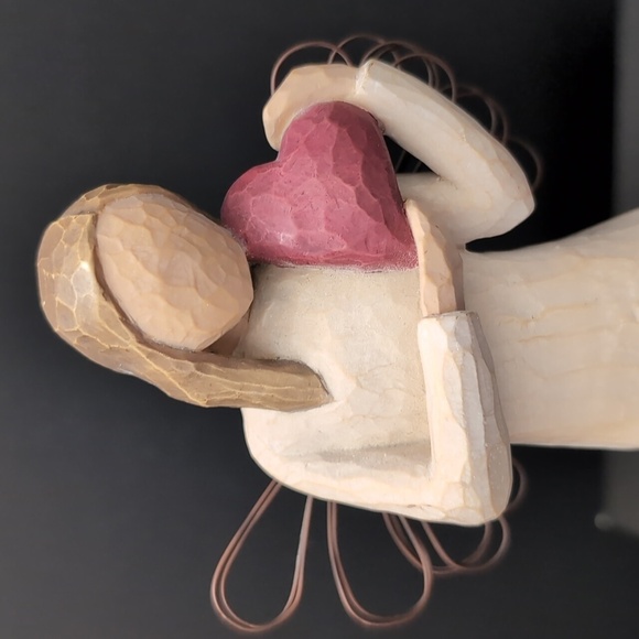 2000 Willow Tree,Angel of The Heart Figurine. - Picture 2 of 7